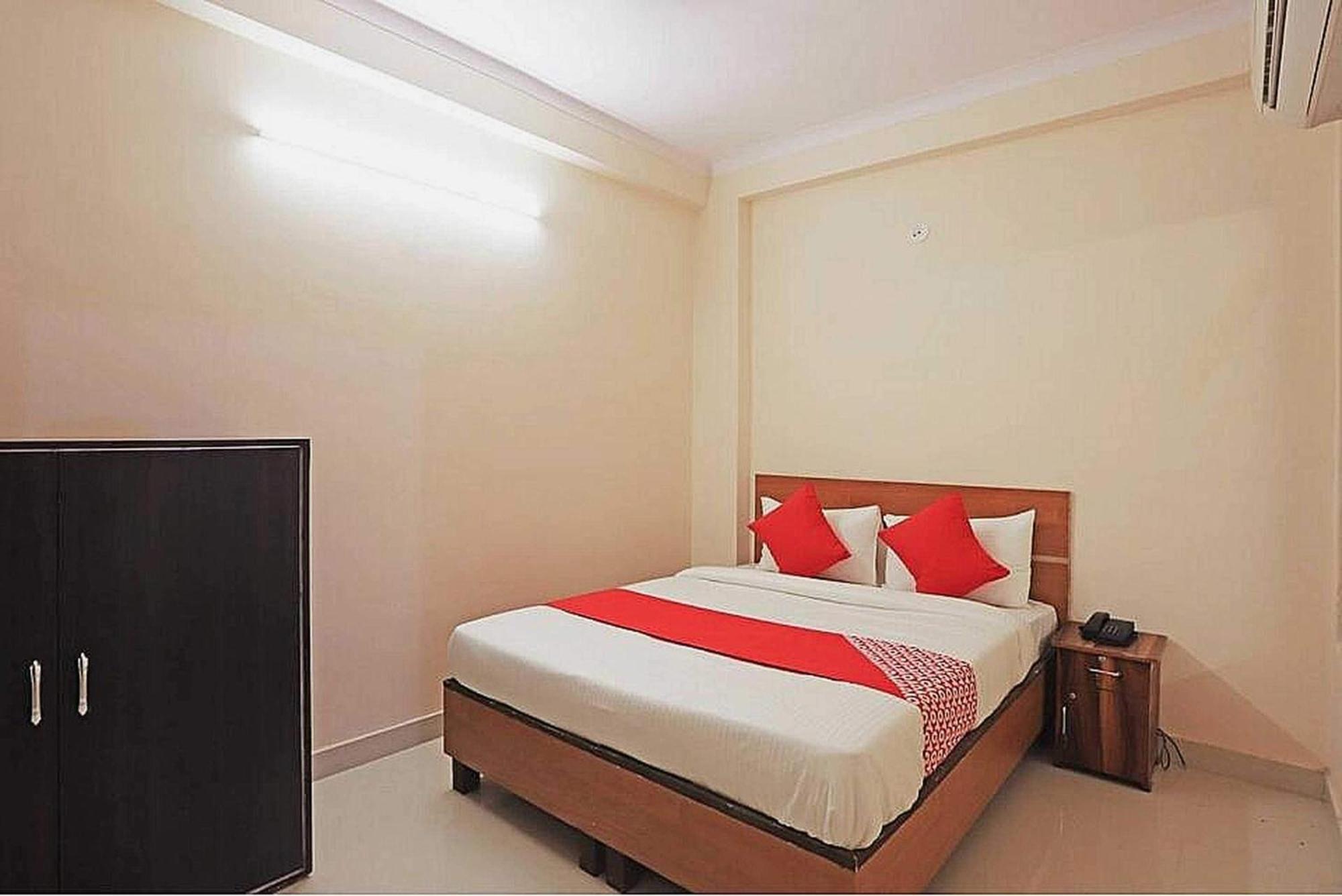 Hotel O Lal Residency 德里 外观 照片